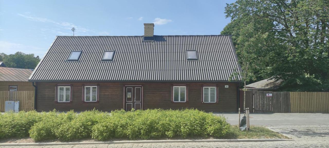 36 Posti Villa Haapsalu Eksteriør billede